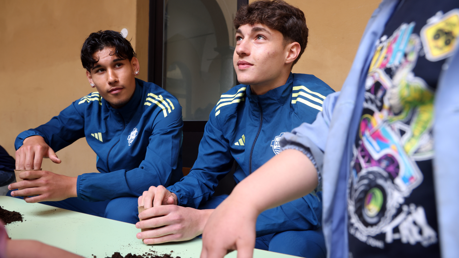 Radici Che Crescono Insieme: Como 1907 a Parolario Junior