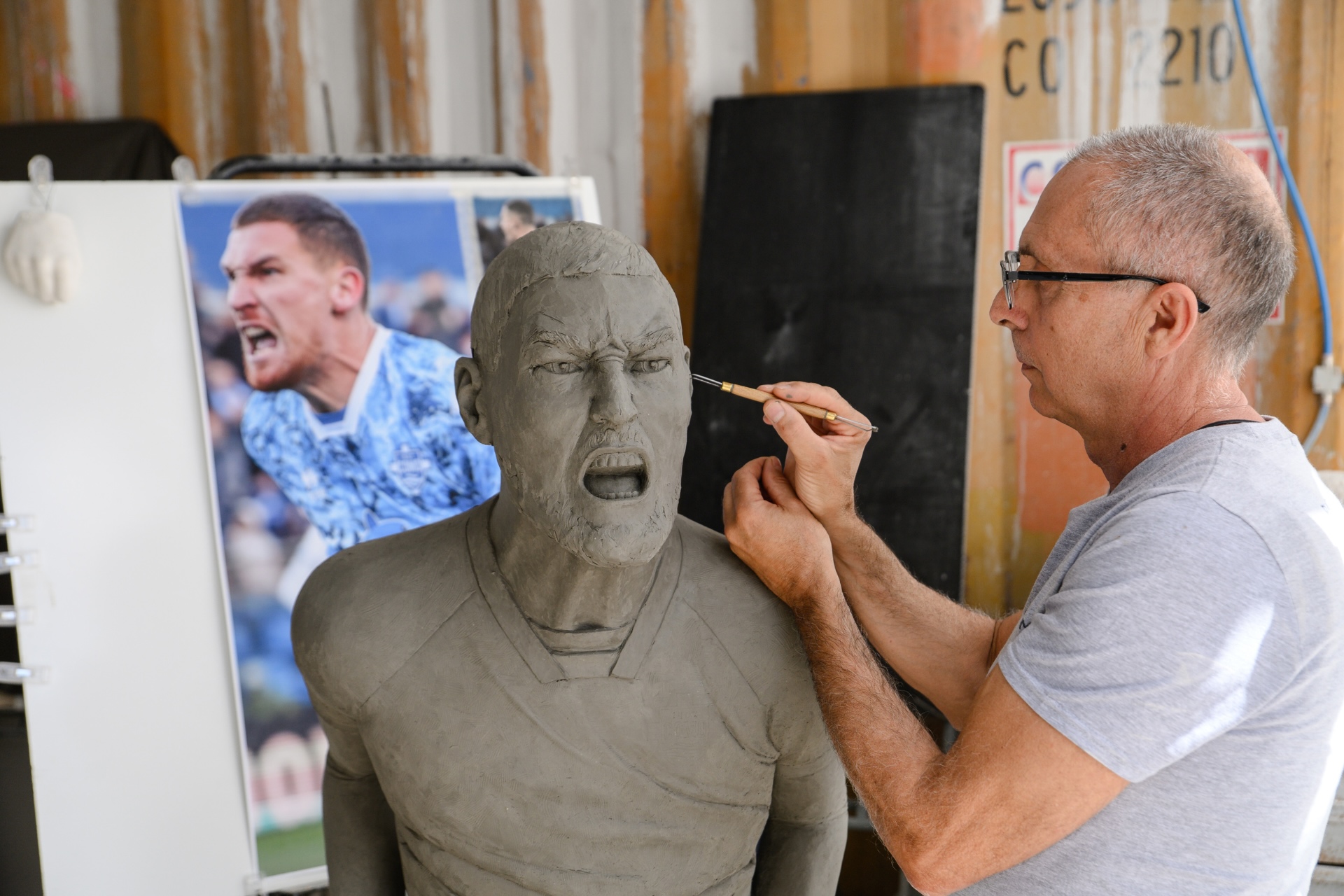 Una statua per un guerriero - Como 1907