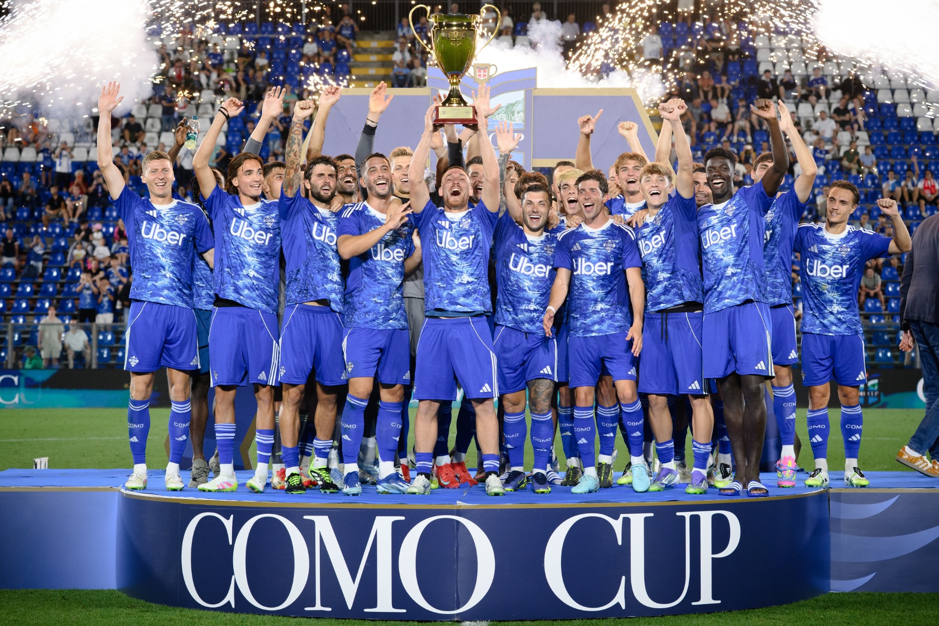 Calcio, Musica, Stile: L’estate di Como sul Lago - Como 1907
