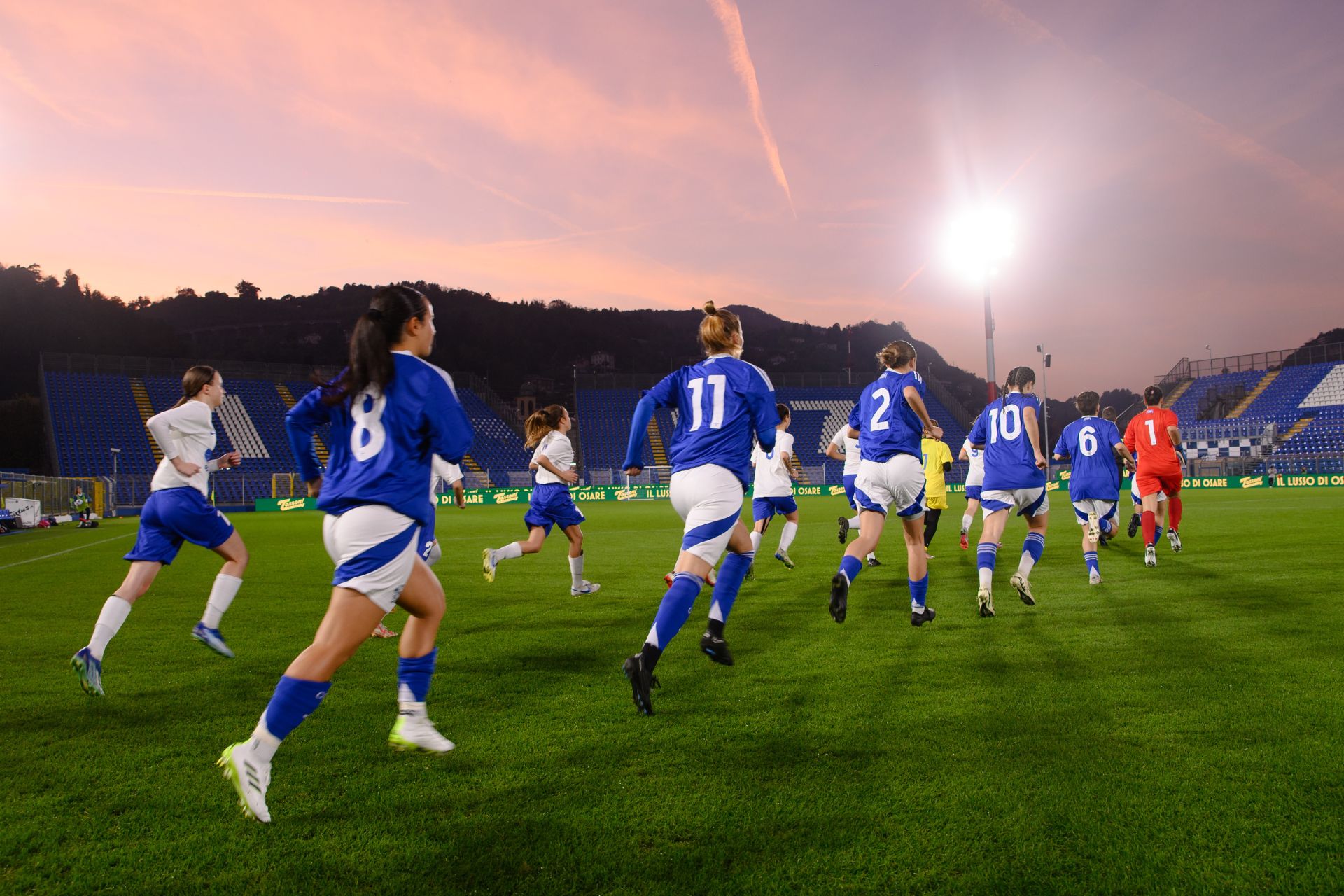 La Serie B femminile al Sinigaglia! - Como 1907