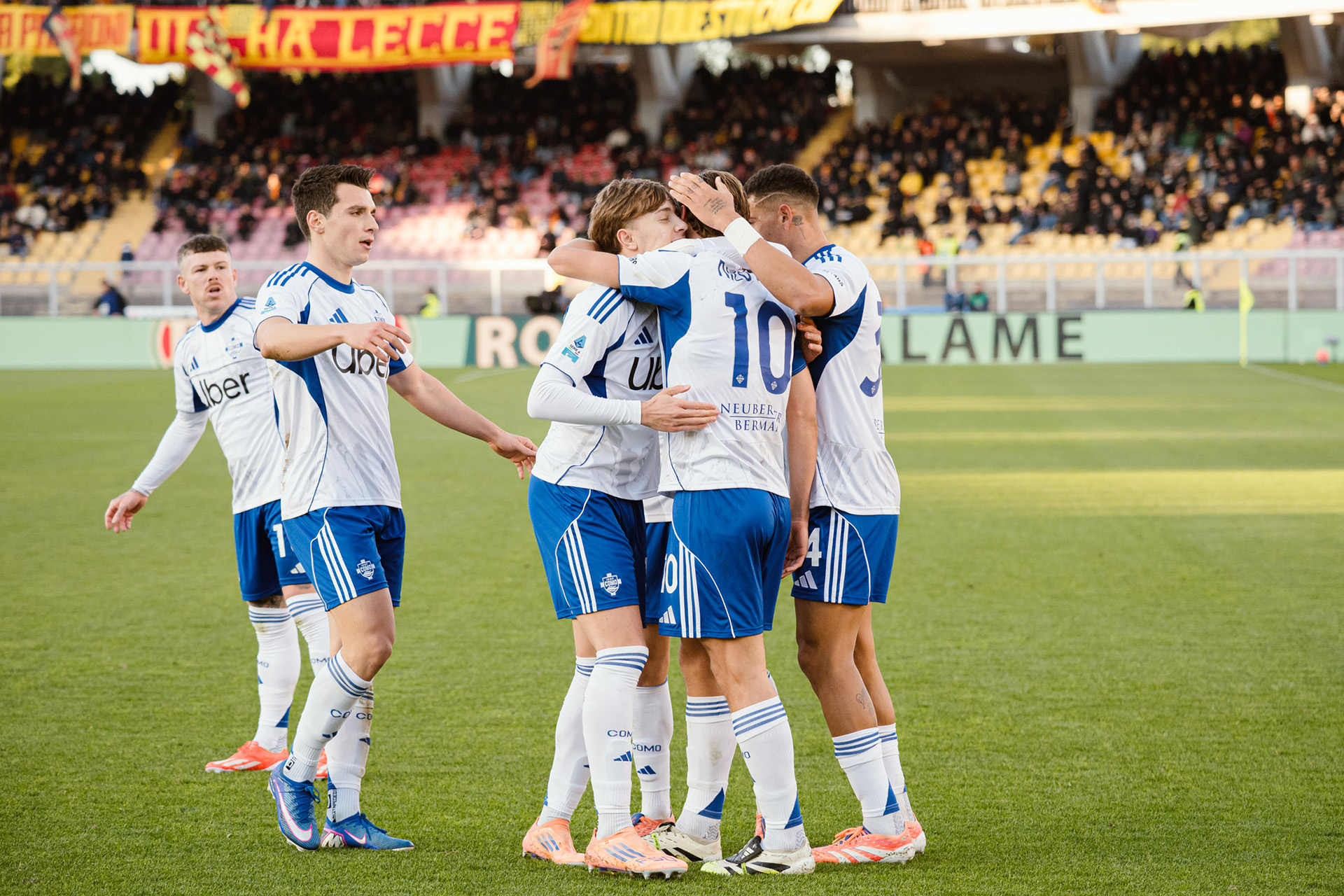 Il Como vince a Lecce - Como 1907