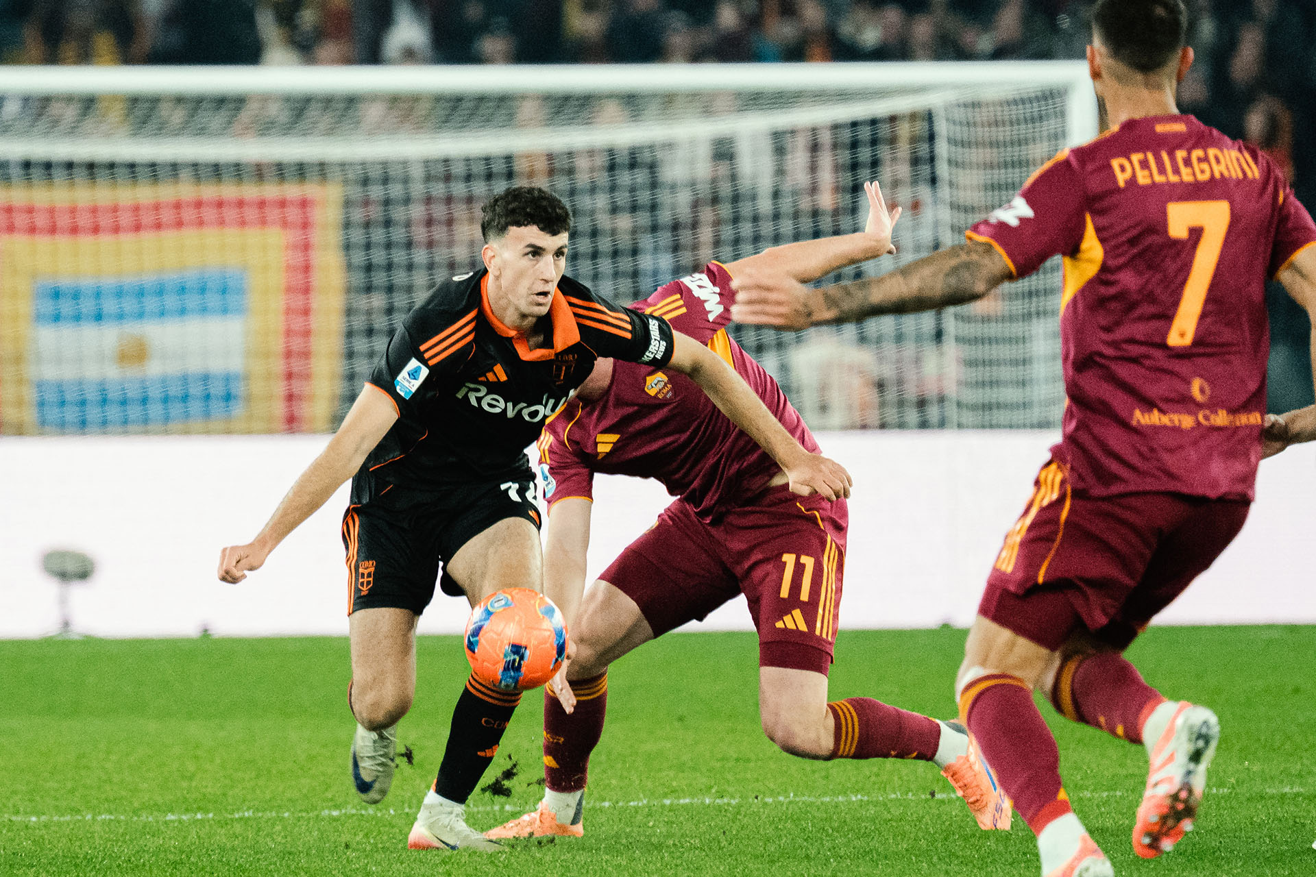 Il Como Lotta Contro la Roma - Como 1907