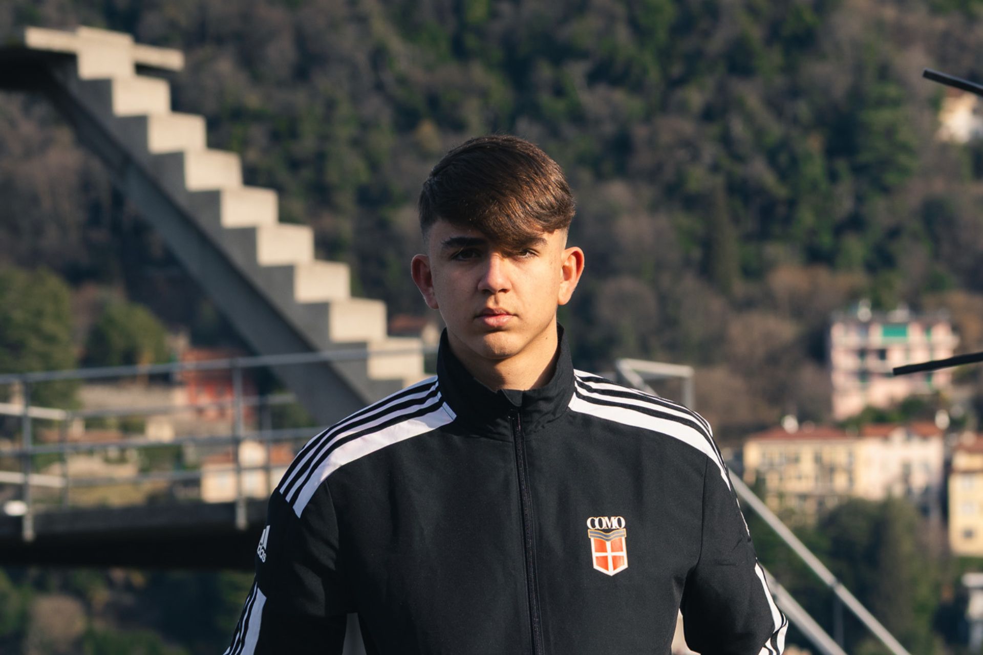 Achille Cauli Signs His First Professional Contract - Como 1907